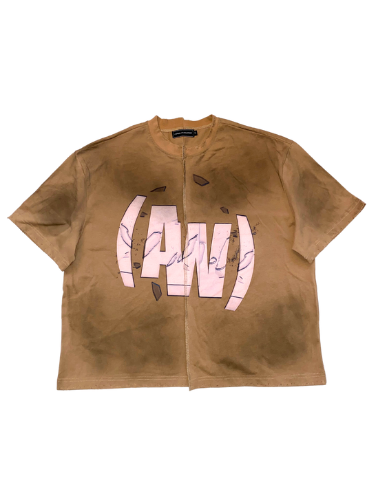 A(W) SPLIT LOGO TEE